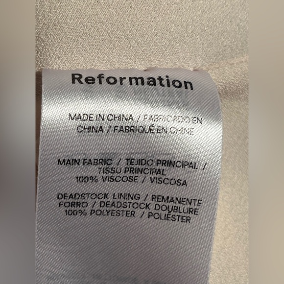 REFORMATION 🍒🍒 cherry dress size 2 🍒🍒🍒🍒🍒🍒🍒🍒🍒🍒🍒🍒🍒🍒🍒🍒🍒🍒🍒🍒🍒🍒🍒 - Picture 10 of 11